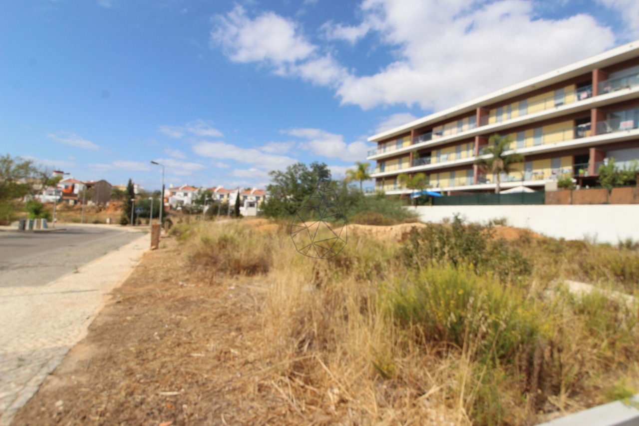 Plot / Land in Portimão, Western Algarve