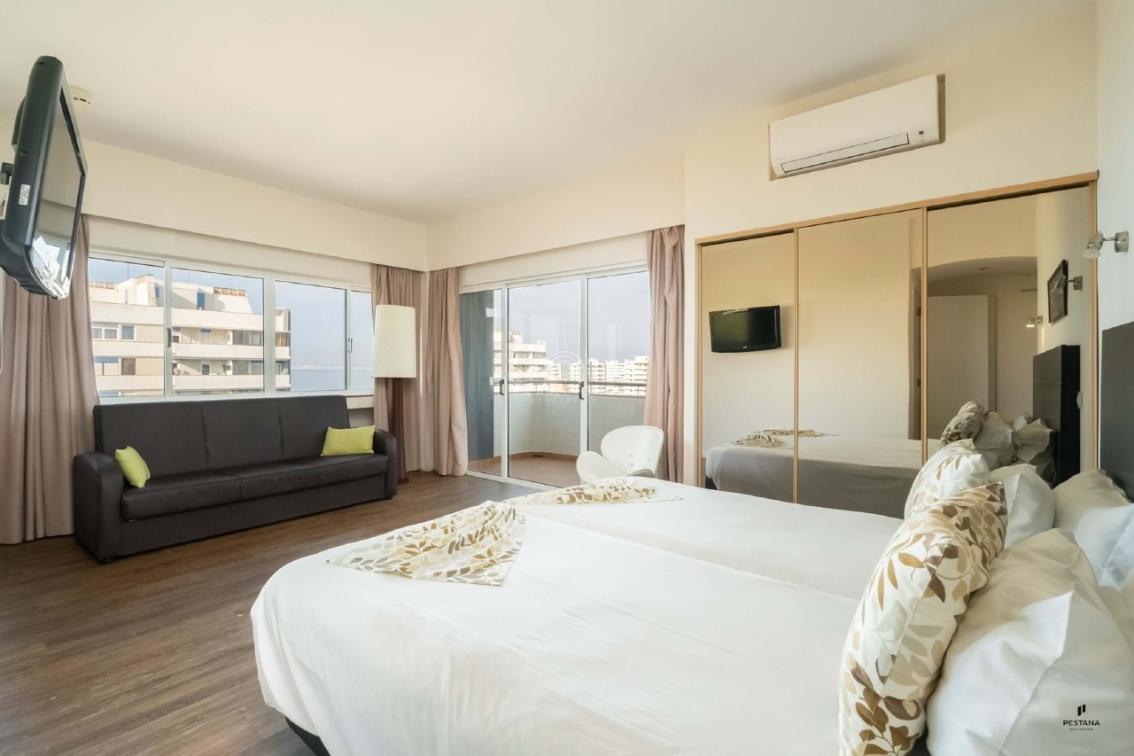 Appartement in Alvor, Portimão, Western Algarve