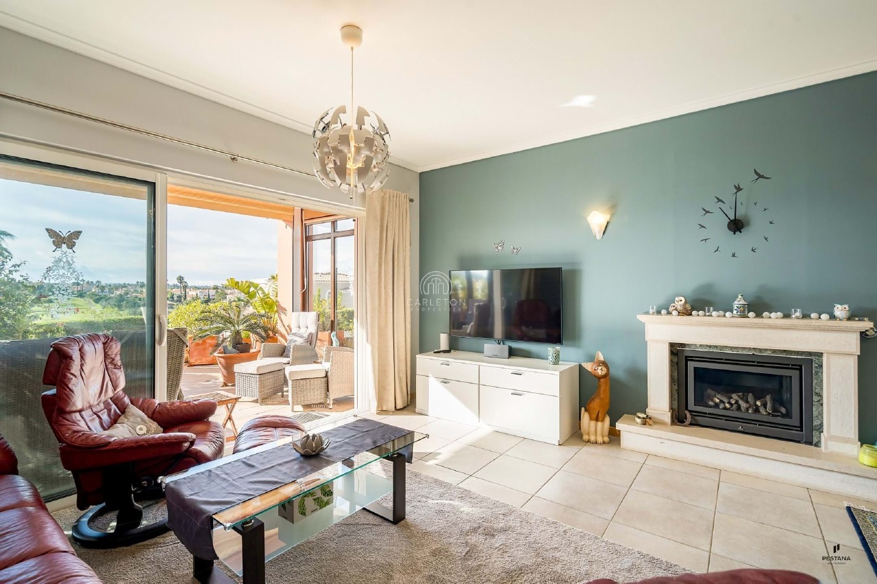 2 bed Apartment in Estômbar, Lagoa, Western Algarve