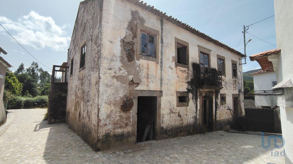 4 bed Villa in Castanheira de Pêra, Leiria