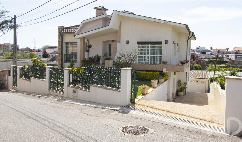 3 bed Villa in Vila Nova de Famalicão, Braga
