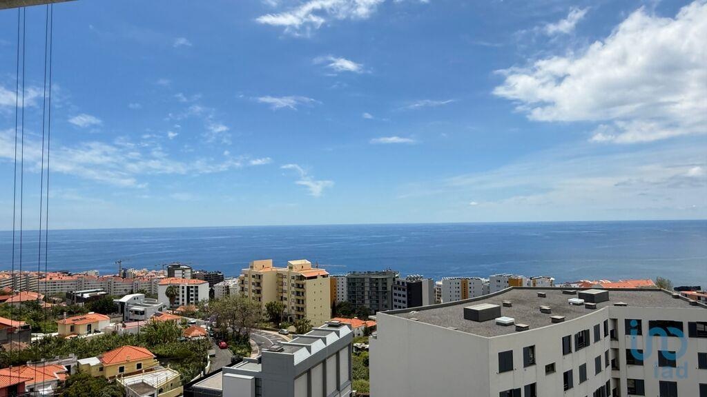 2 bed Appartement in Funchal, Madeira