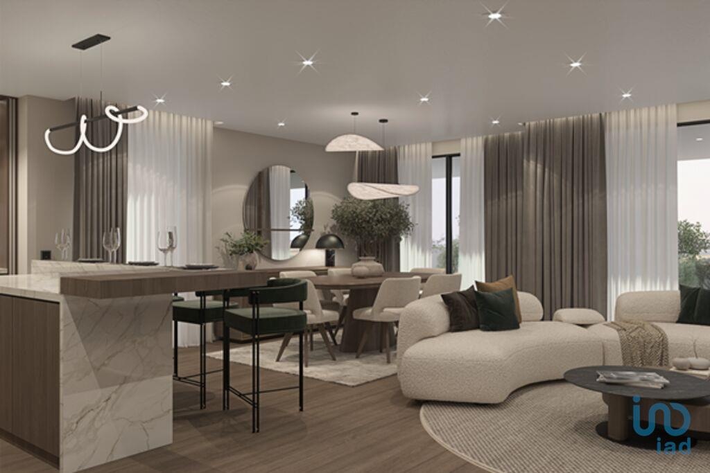 3 bed Apartment in Funchal, Madeira