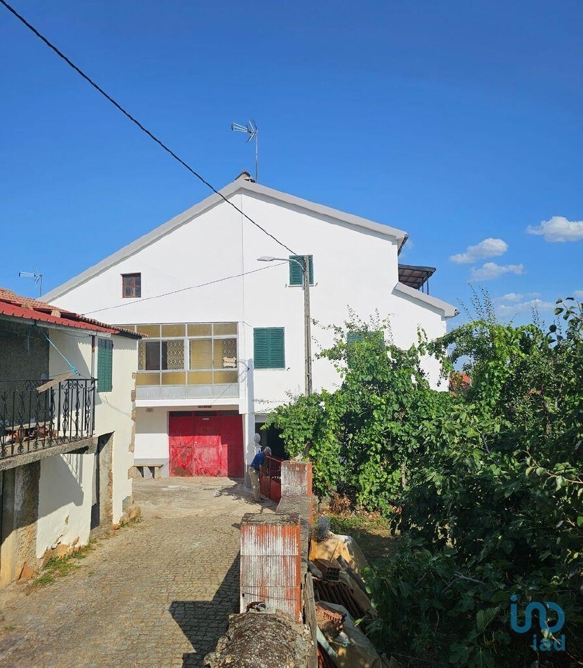 3 bed Villa in Bragança
