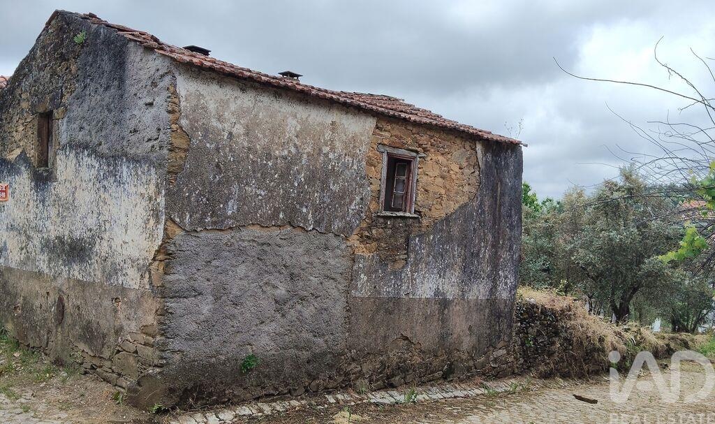 Villa in Castanheira de Pêra, Leiria