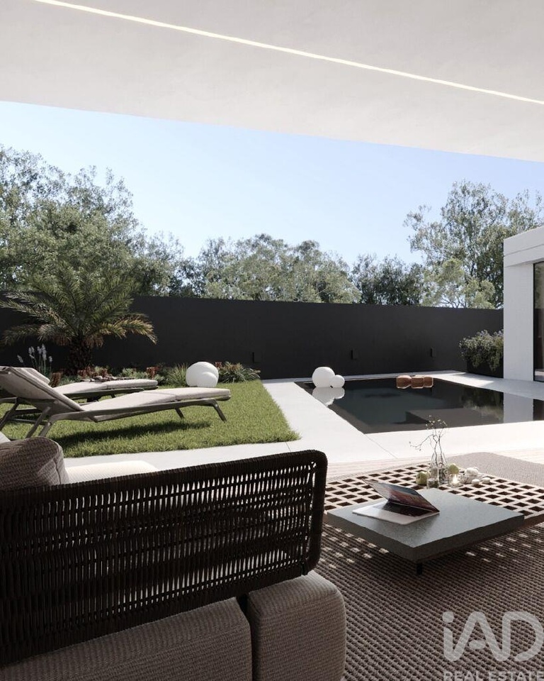4 bed Villa in Maia, Porto