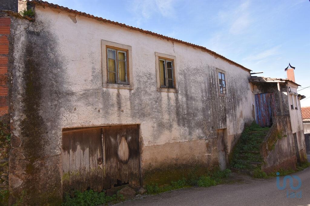 2 bed Villa in Miranda do Corvo, Coimbra