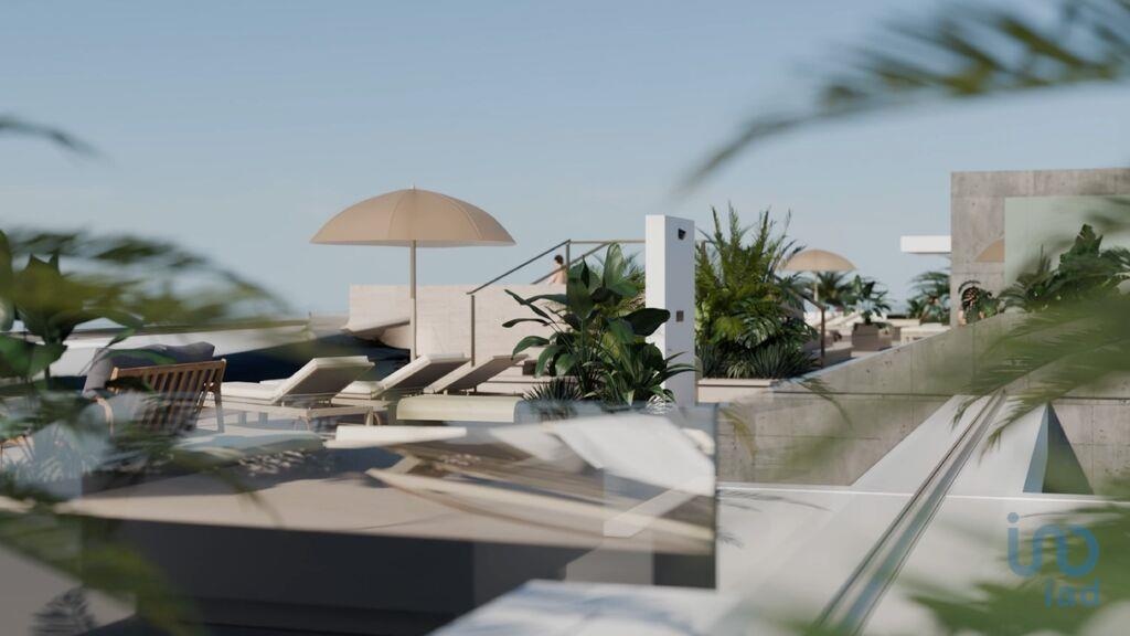 2 bed Apartment in Funchal, Madeira