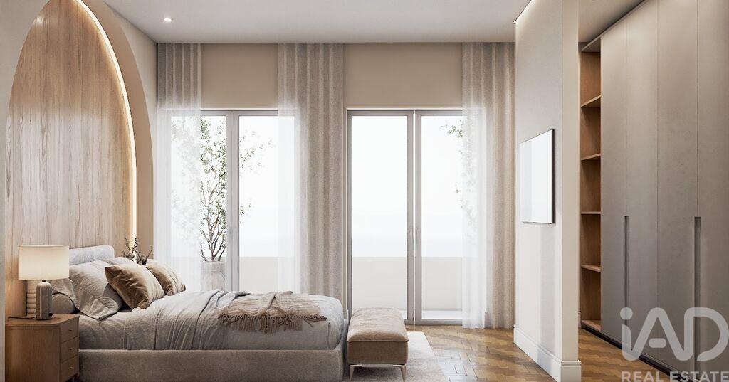 4 bed Apartment in Setúbal