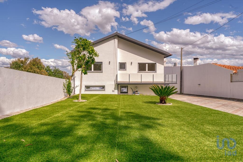 5 bed Villa in Leiria