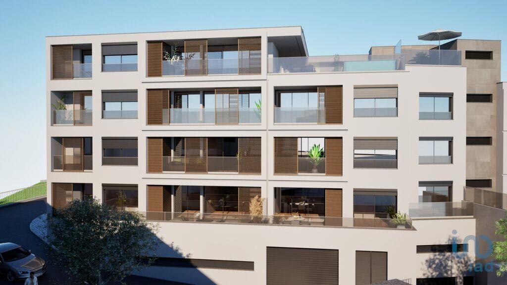 2 bed Apartment in Câmara de Lobos, Madeira