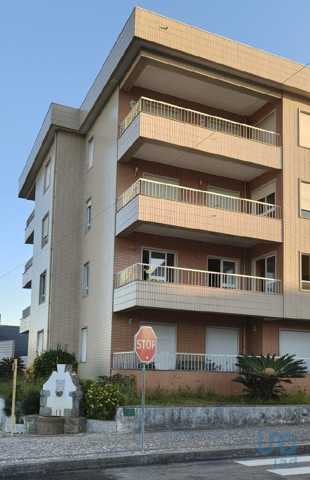 3 bed Apartment in Santa Maria da Feira, Aveiro