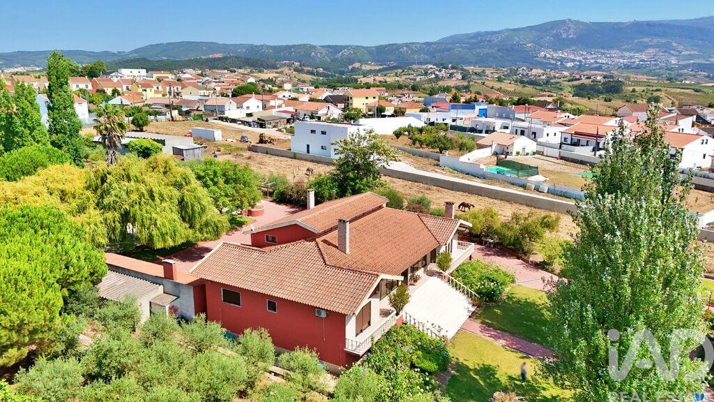 4 bed Villa in Cadaval, Lisboa