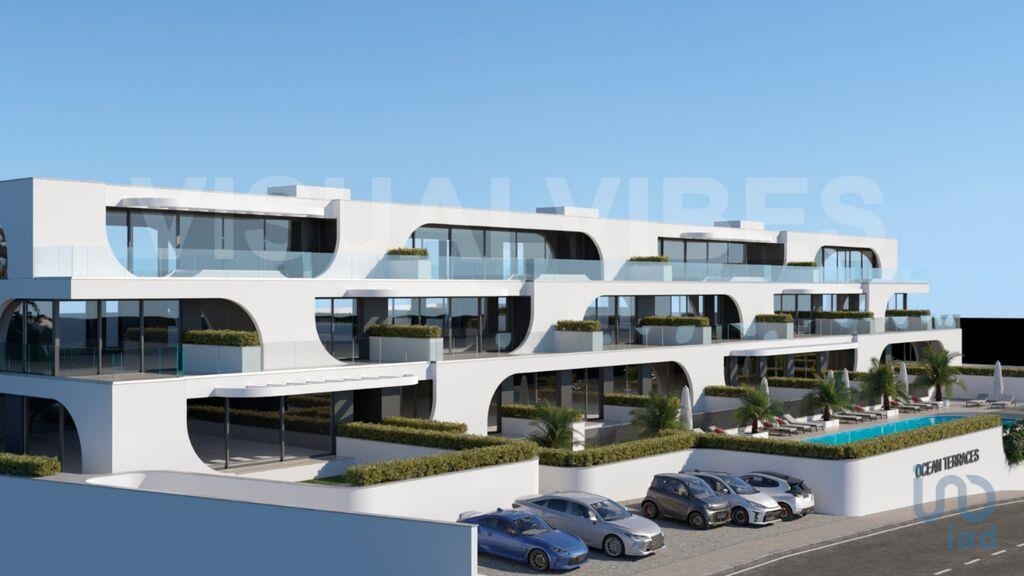 3 bed Appartement in Funchal, Madeira