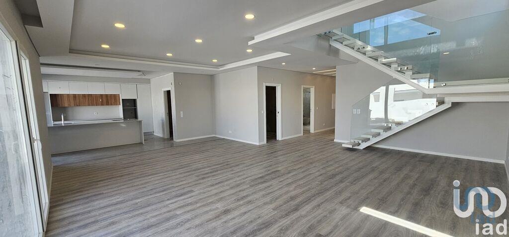 4 bed Villa in Setúbal