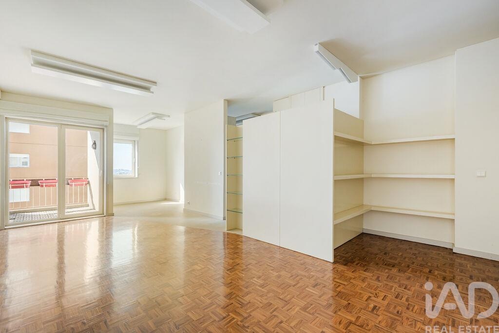 2 bed Apartment in Porto