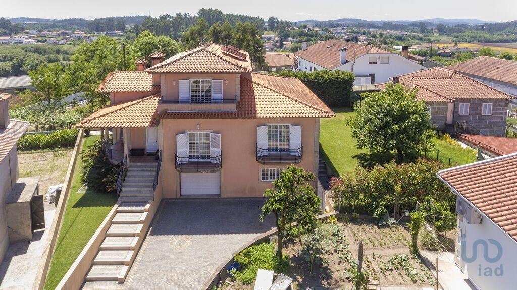 3 bed Villa in Paços de Ferreira, Porto