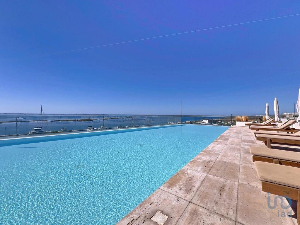 4 bed Appartement in Olhão, Eastern Algarve