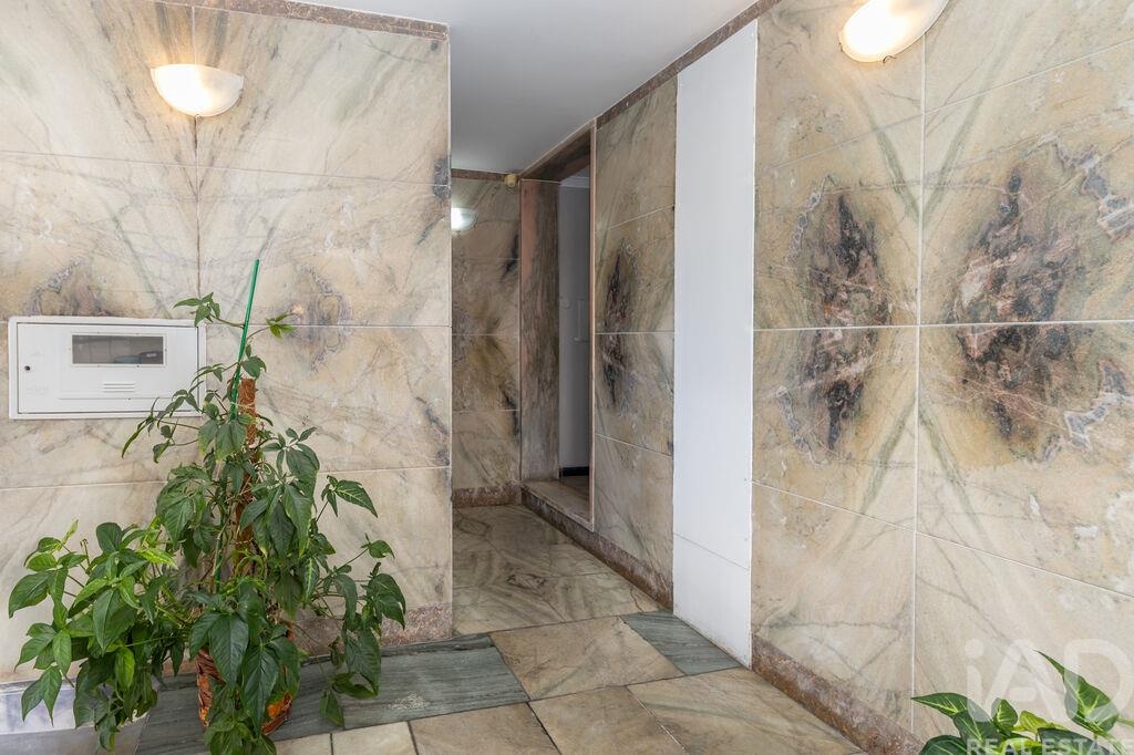 3 bed Apartment in Almada, Setúbal