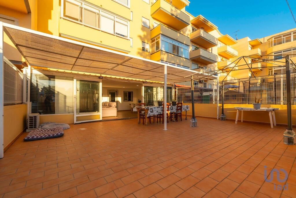 3 bed Appartement in Olhão, Eastern Algarve