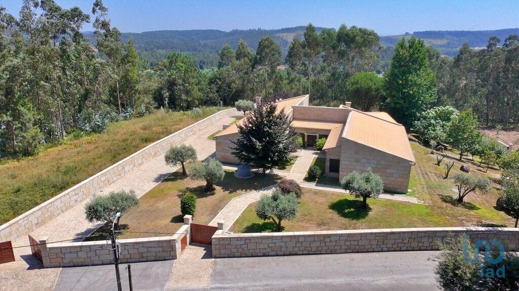 4 bed Villa in União das freguesias de Arcos de Valdevez (São Paio) e Giela, Arcos de Valdevez, Viana do Castelo