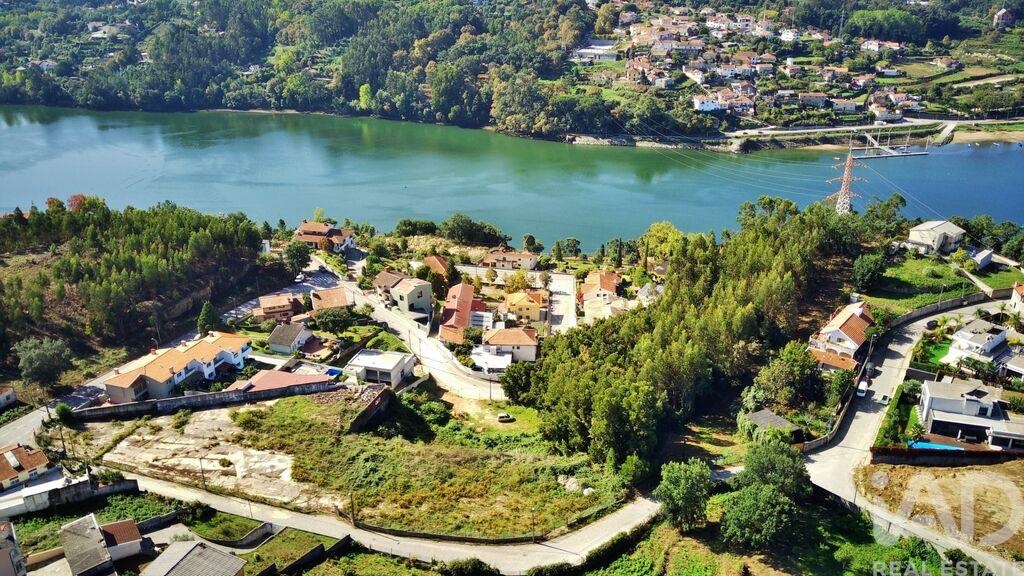 Plot / Land in Gondomar, Porto