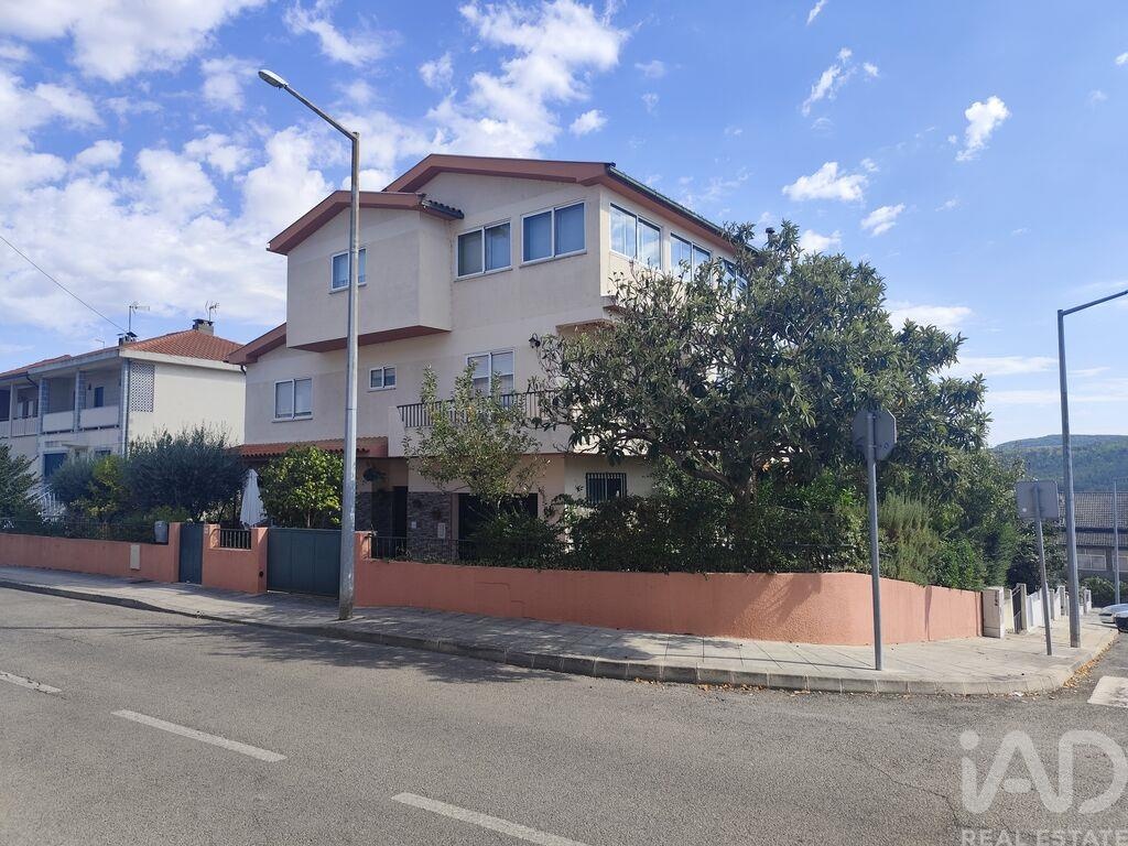 4 bed Villa in Mogadouro, Bragança