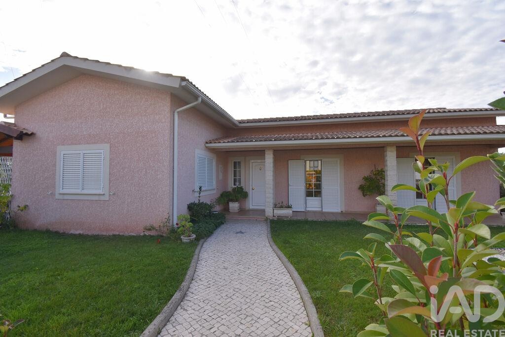 3 bed Villa in Poiares, Vila Nova de Poiares, Coimbra