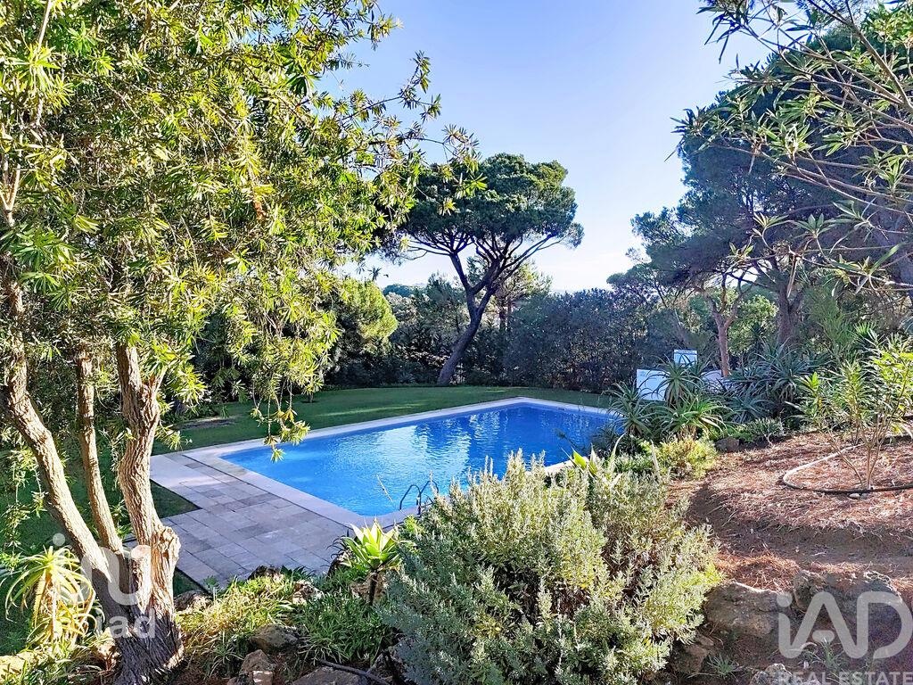 3 bed Villa in Loulé, Western Algarve