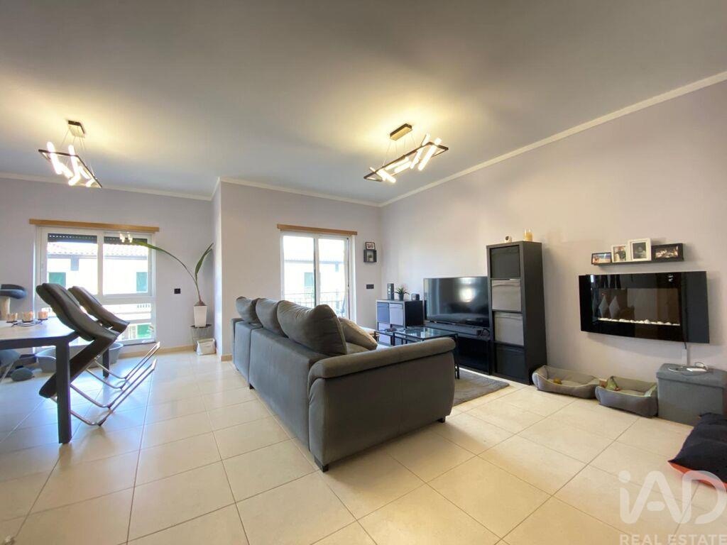 3 bed Apartment in Olhão, Eastern Algarve