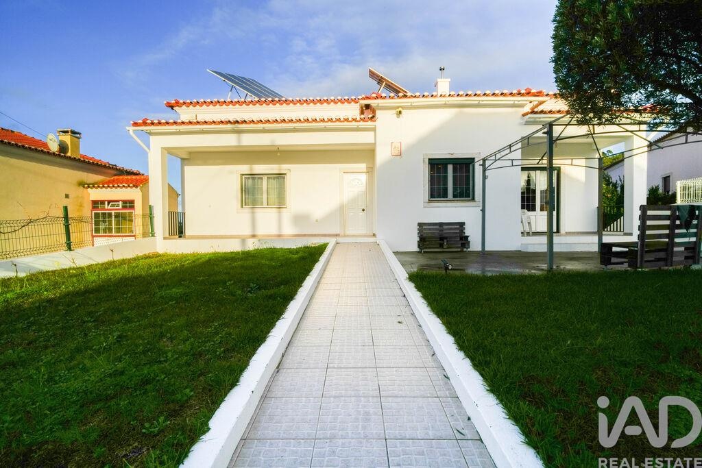 4 bed Villa in Cadaval, Lisboa