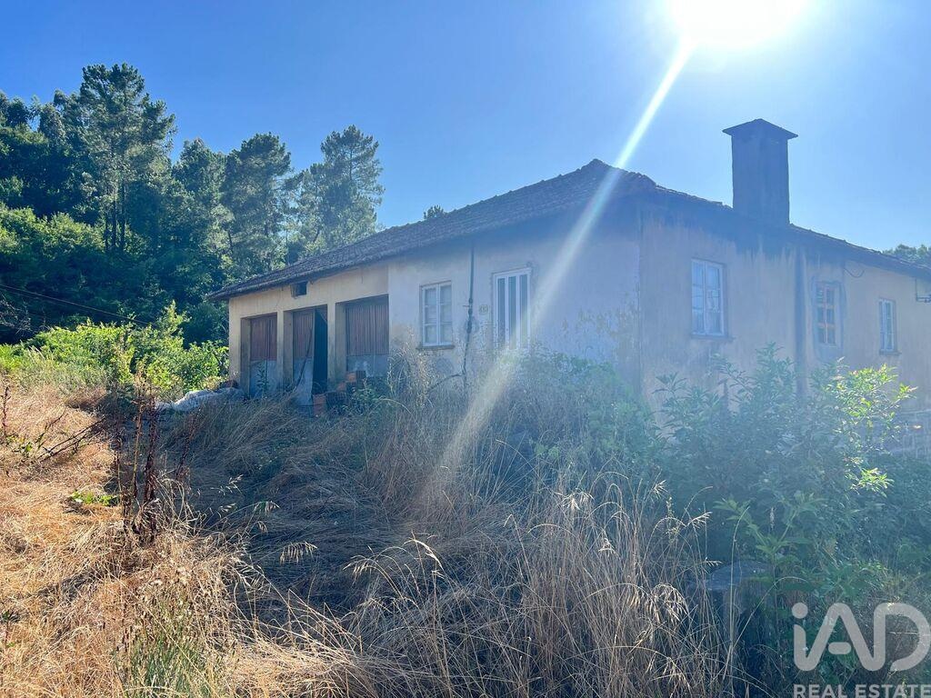 2 bed Farm in União das freguesias de Amarante (São Gonçalo), Madalena, Cepelos e Gatão, Amarante, Porto