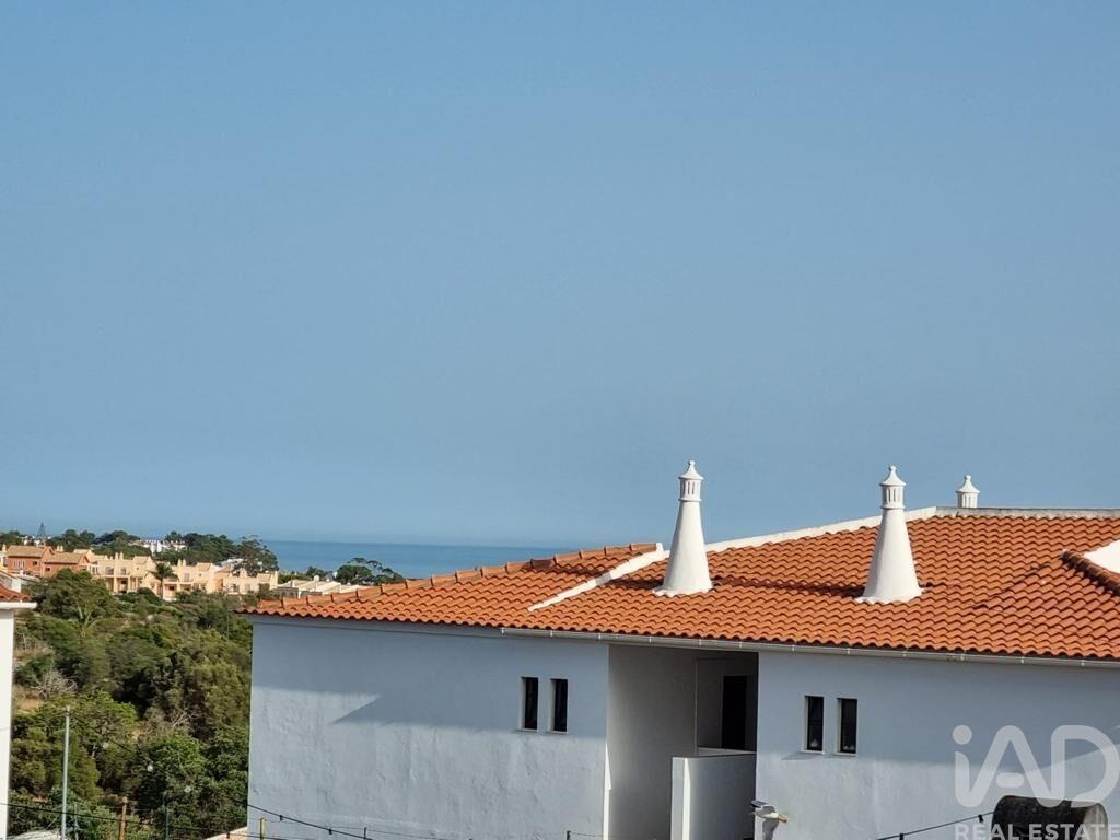 4 bed Apartment in Albufeira, Central Algarve