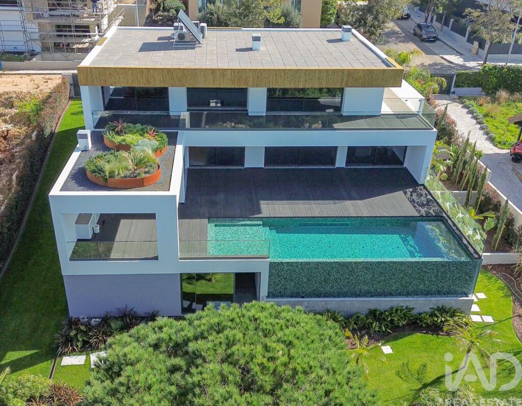 5 bed Villa in Cascais, Lisboa