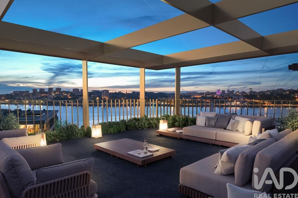 5 bed Apartment in Vila Nova de Gaia, Porto