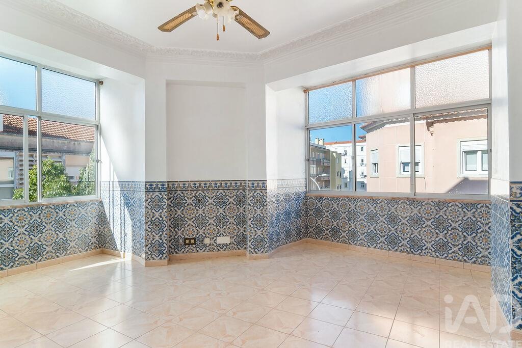 2 bed Apartment in Oeiras, Lisboa