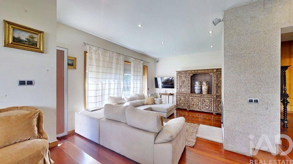 5 bed Villa in Braga