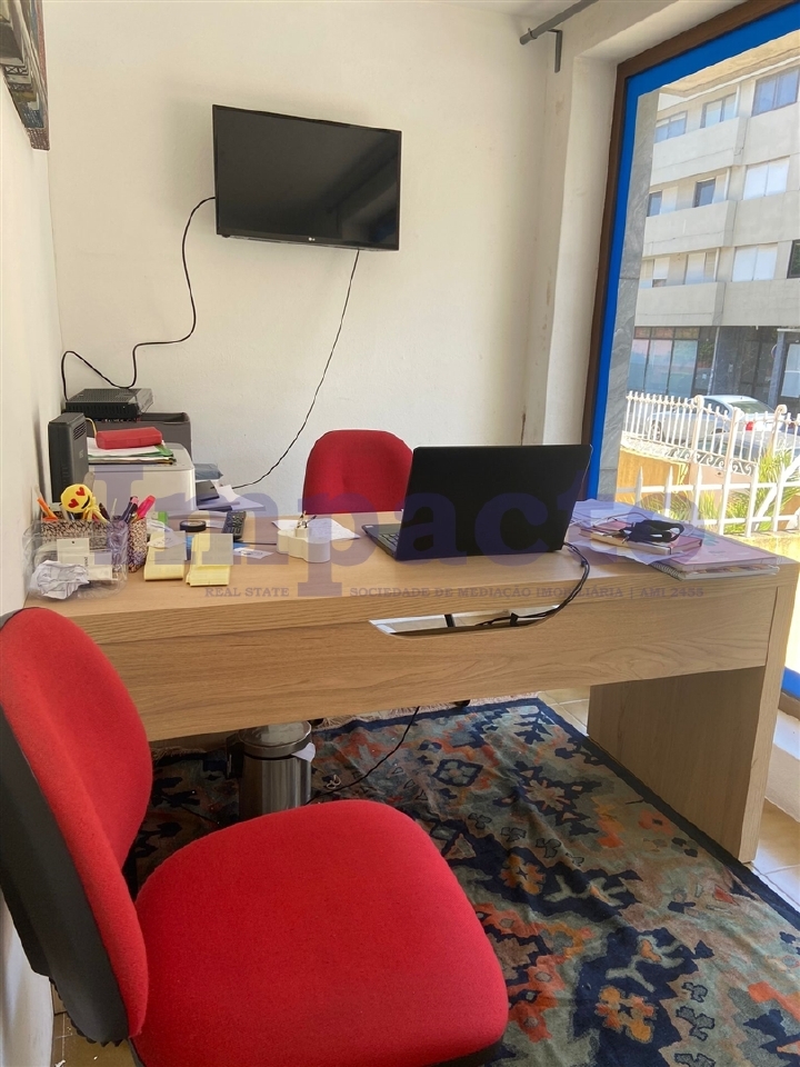 Commercieel / Zakelijk in Porto