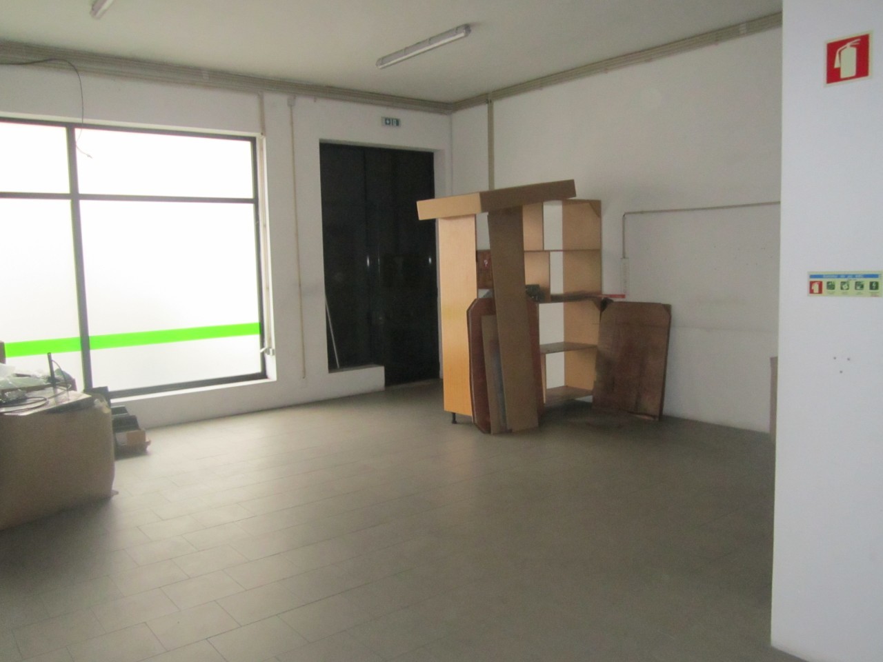 Commercial / Business in São João da Madeira, Aveiro