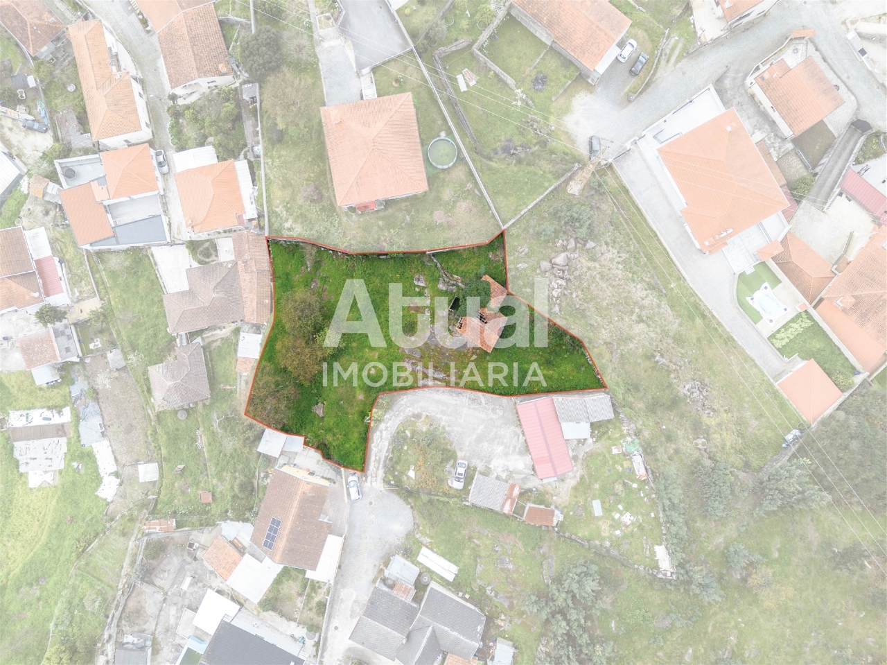Plot / Land in Santo Tirso, Porto
