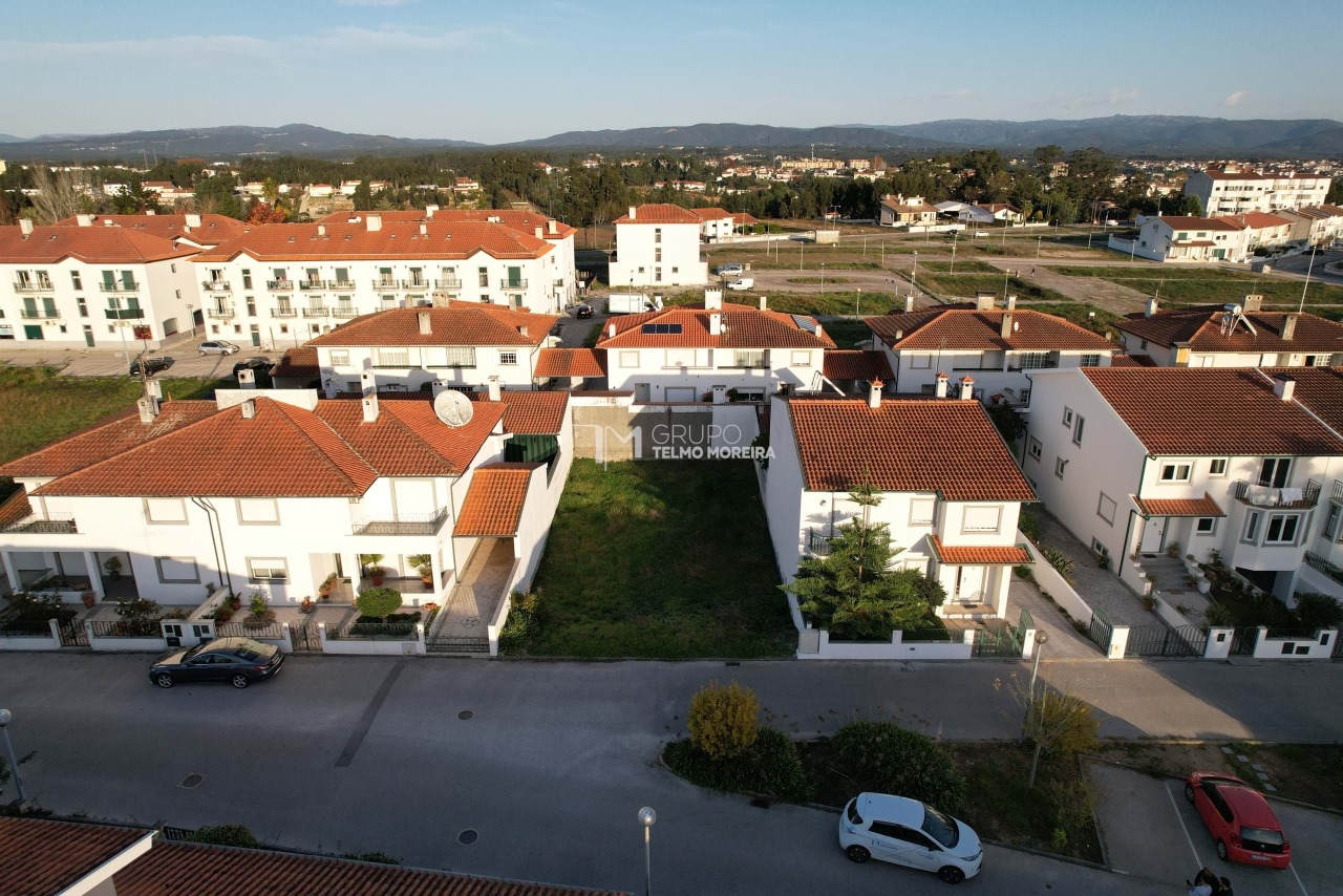 Plot / Land in Aguada de Cima, Águeda, Aveiro