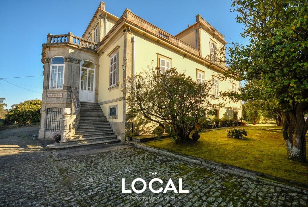 8 bed Villa in Vila Nova de Gaia, Porto