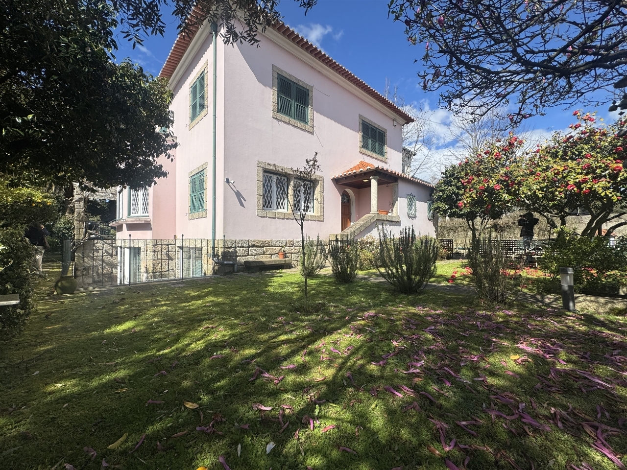 7 bed Villa in Porto