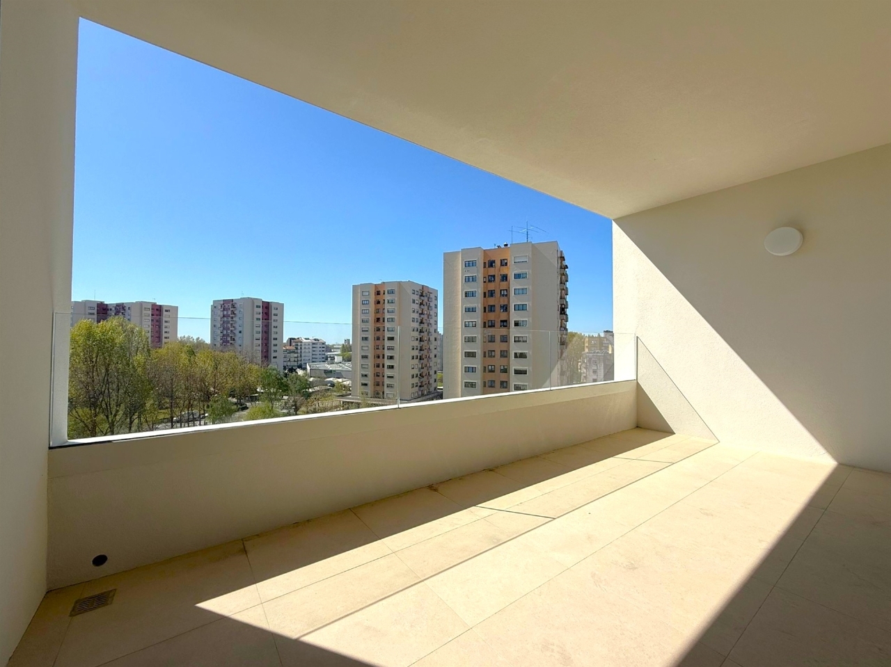 1 bed Apartment in Porto