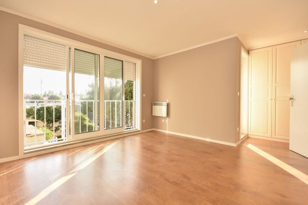 3 bed Villa in Porto