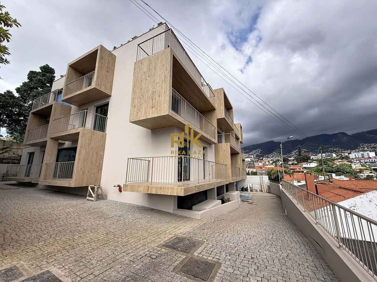 2 bed Appartement in São Martinho, Funchal, Madeira