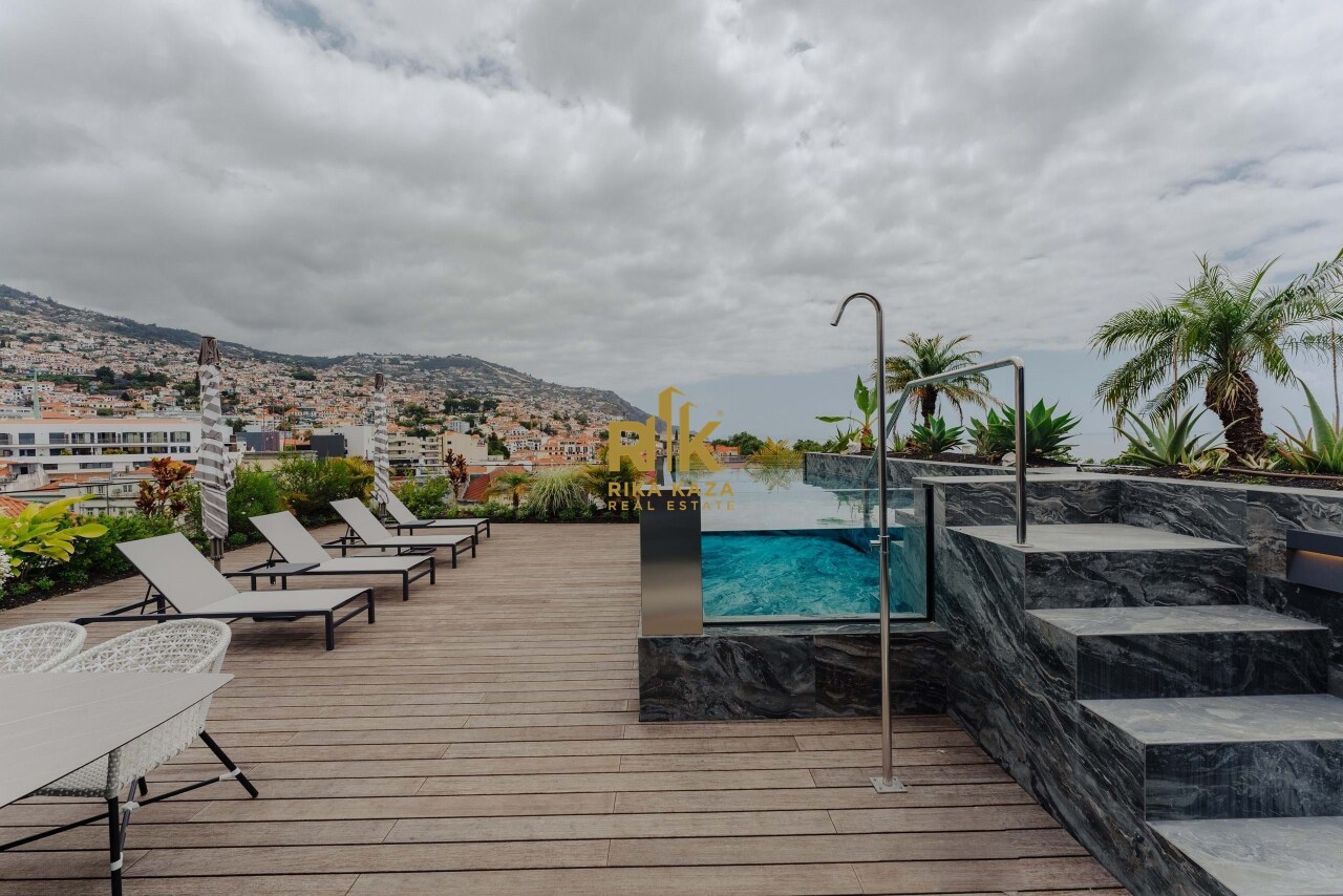 2 bed Appartement in Funchal, Madeira