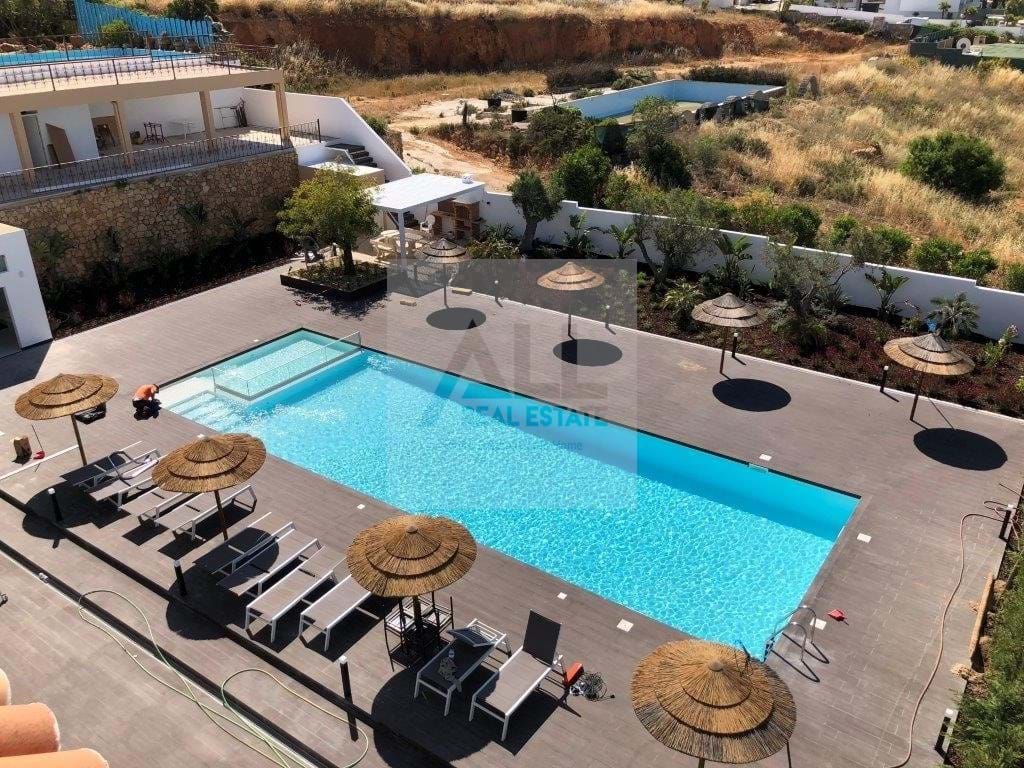 33 bed Commercial / Business in Barão de São João, Lagos, Western Algarve