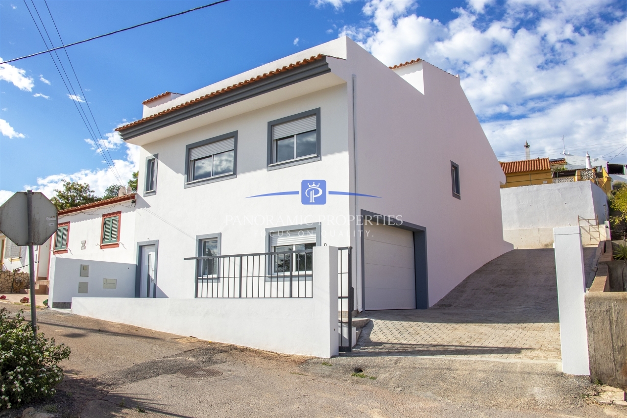 2 bed Villa in Silves, Western Algarve
