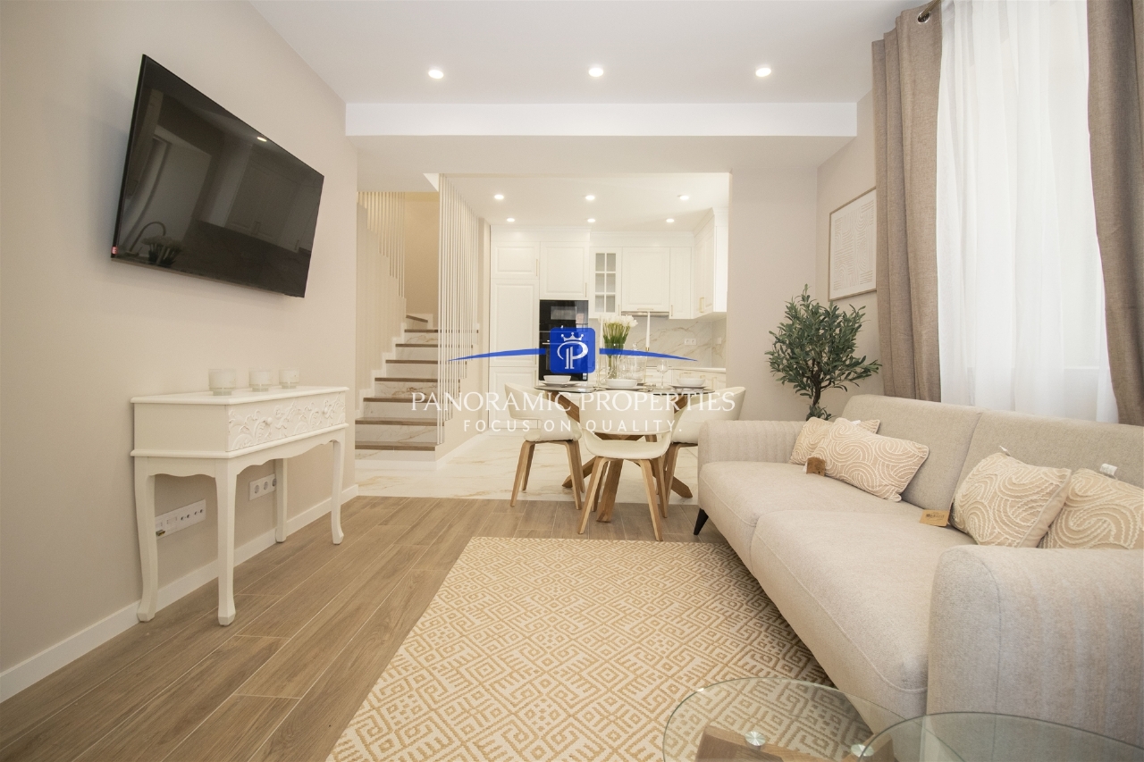 3 bed Villa in Lagoa, Western Algarve